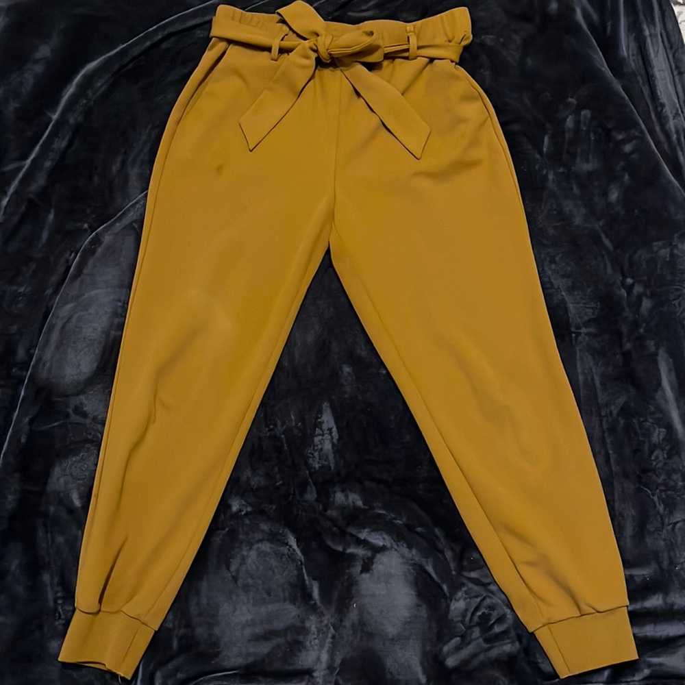 Rachel Zoe, belted jogger pant